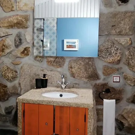 Casa Da Montanha * Rebordoes (Braga)