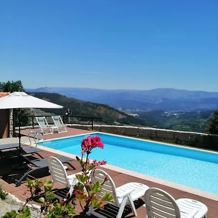 Ferienhaus Casa Da Montanha Rebordoes (Braga)
