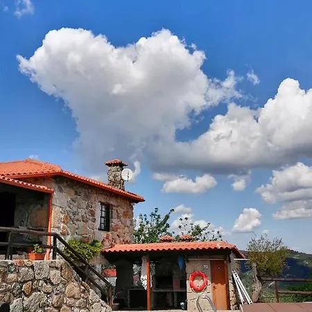 Feriehus Casa Da Montanha *