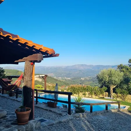 Casa Da Montanha Ferienhaus Rebordoes (Braga)