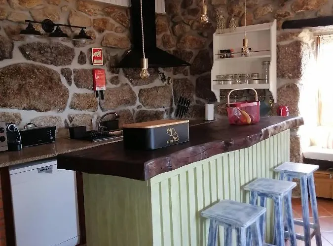 בית נופש Casa Da Montanha Rebordoes (Braga)